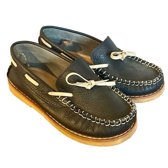 Petits Marcheurs boys navy leather boat shoes size 13